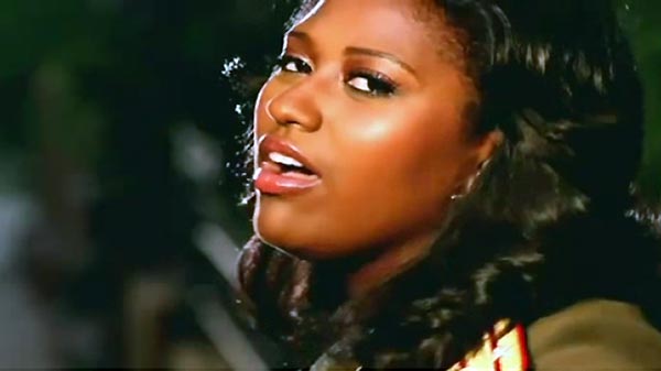 Jazmine Sullivan - Holding You Down [Going In Circles]