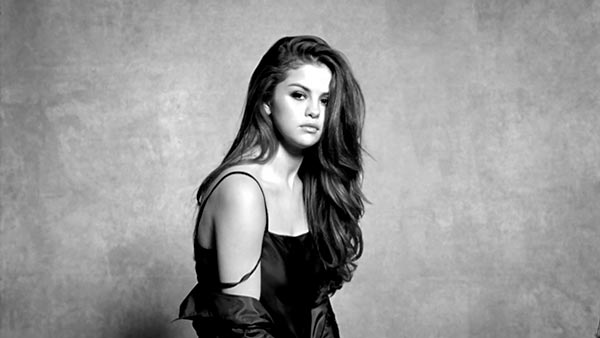 Selena Gomez - 