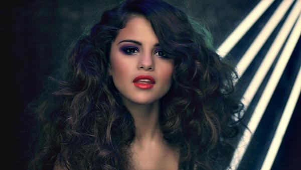 Selena Gomez & The Scene - 