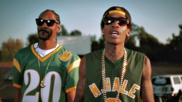 Snoop Dogg & Wiz Khalifa f/ Bruno Mars - 