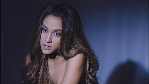 Ariana Grande - 