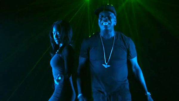 Barrington Levy f/ Mr. Vegas - 