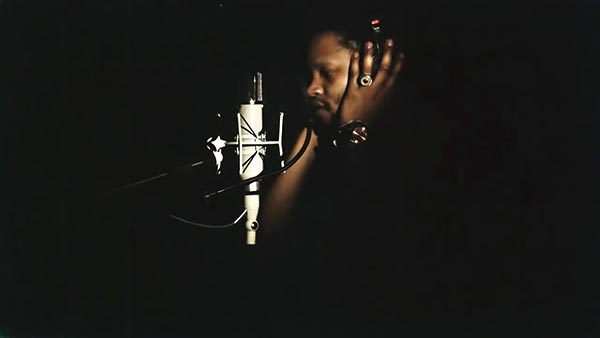 BJ The Chicago Kid-Turnin Me Up
