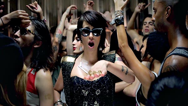 Dev & The Cataracs - 