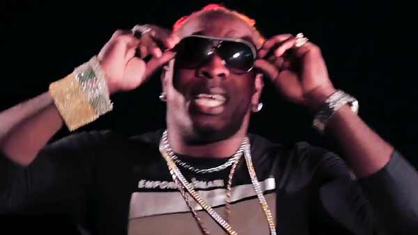 Elephant Man f/ Khago - 