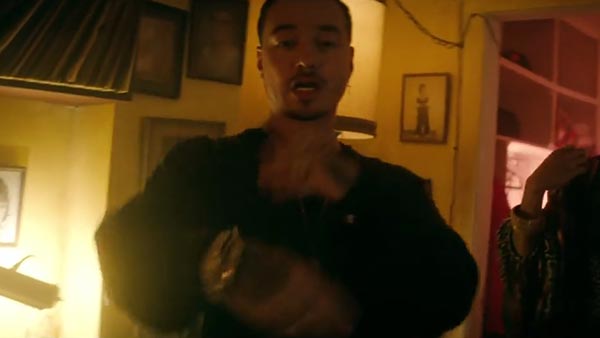 J Balvin f/ Pharrell Williams, BIA & Sky - 