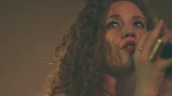 Jess Glynne - 