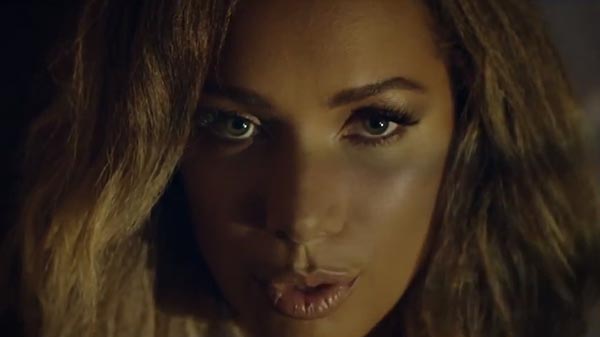 Leona Lewis-Thunder