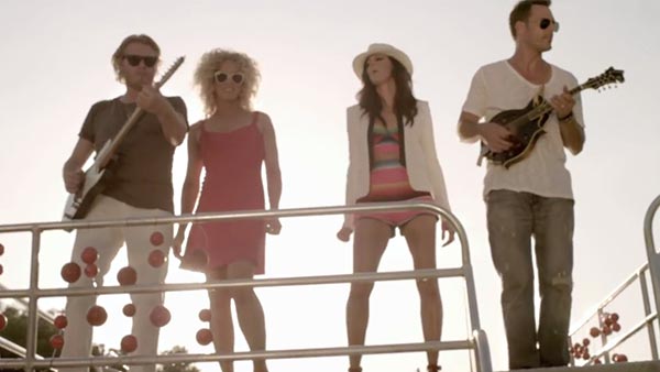 SonicAmp.com|Videos|Little Big Town::Pontoon