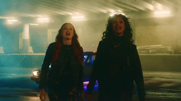 Louis The Child f/ Icona Pop - 