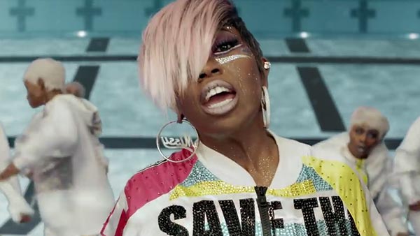 Missy Elliott f/ Lamb - 