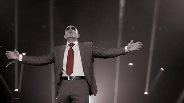 Pitbull f/ Christina Aguilera - 