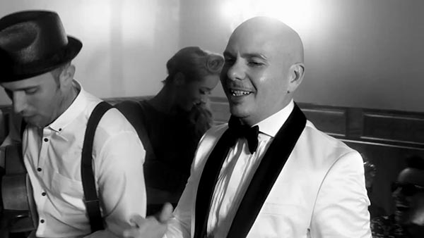 Pitbull f/ John Ryan - 