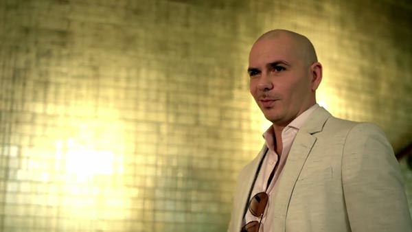 Pitbull f/ Chloe Angelides - 