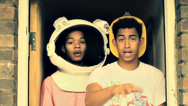 Rizzle Kicks - 
