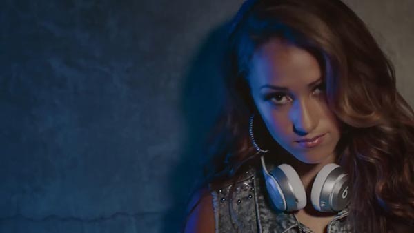 Skylar Stecker - 'Let It Show